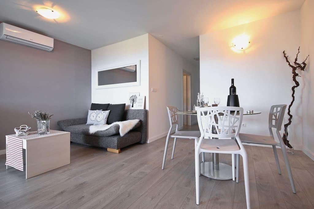 דראגה Oleandra Apartments מראה חיצוני תמונה