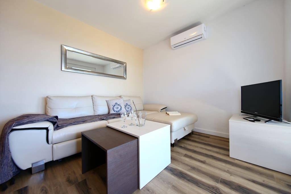 דראגה Oleandra Apartments מראה חיצוני תמונה